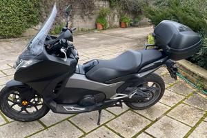 Honda Integra 750 Sport (2017) - pronta all'uso 
