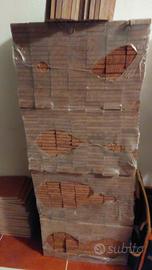 Parquet Afrormosia ancora imballato