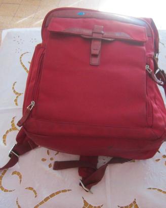 ZAINO-PIQUADRO-TRASFORMABILE A BAGAGLIO A MANO-