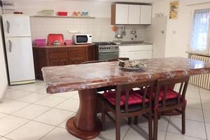 Ottobre Giugno Appartamento