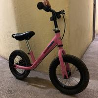 Bicicletta senza pedali KiddiMoto + guanti e casco