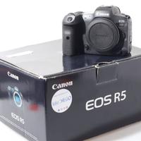 FOTOCAMERA DIGITALE MIRRORLESS FF CANON EOS R5.