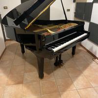Pianoforte mezza coda Yamaha g2