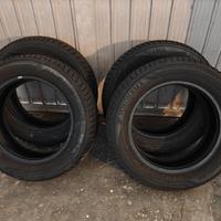 Pneumatici invernali yokohama bluearth 185/60 R15