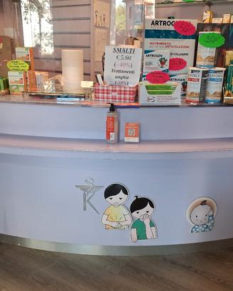 bancone da farmacia