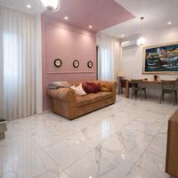 Ampio trilocale con 2 bagni e 2 Posti auto