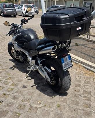 Suzuki GSR 600