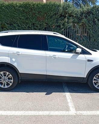 Ford Kuga 1.5 TDCi full optional da vetrina 