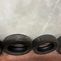 Gomme usate invernali 225 60 18 Goodride