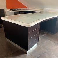 Scrivania ufficio/uso privato