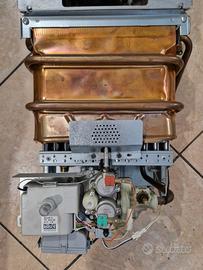 scaldabagno GPL Junkers usato ancora come nuovo 