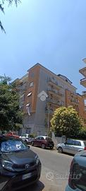 3 LOCALI A ROMA