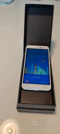 TELEFONO ASUS ZE520KL 4 GB RAM + 64 GB memoria