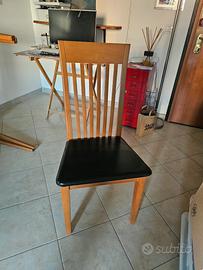 4 sedie legno e pelle nera