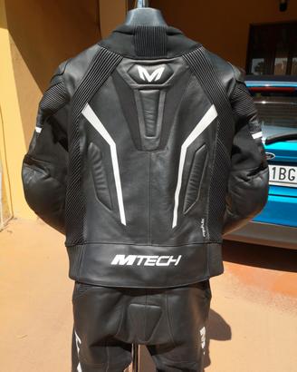 tuta moto 48 divisibile come NUOVA in pelle