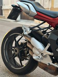 MV AGUSTA BRUTALE 800