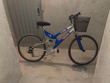 mountain bike 24 con cestello