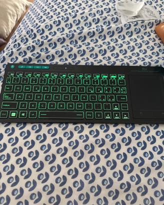 Tastiera e pad mouse wireless rii rt518