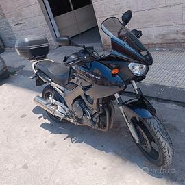 YAMAHA TDM 900 2004 