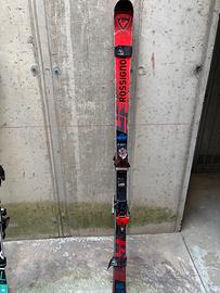 Sci gigante Rossignol