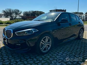 Serie 1 F40 118d Msport auto