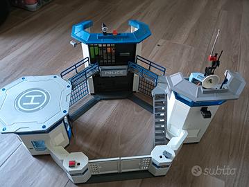 Stazione della polizia Playmobil 
