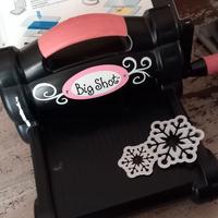 macchina da taglio big shot sizzix 