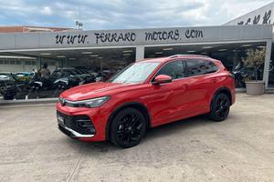Volkswagen Tiguan 2.0 TDI 150 CV DSG R-Line 2025 /
