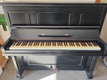 Pianoforte verticale