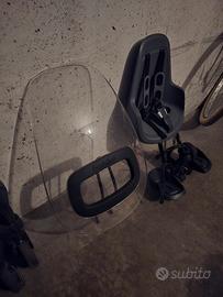 Seggiolino antwriore BOBIKE Go Mini con parabrezza