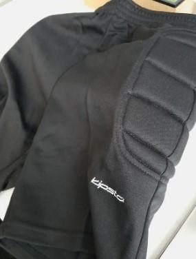 Pantaloncini portiere 12 anni kipsta nuovi