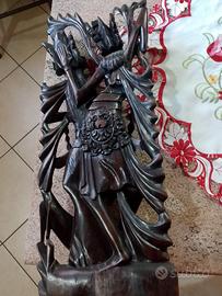Statua balinese vintage in legno intagliato mano