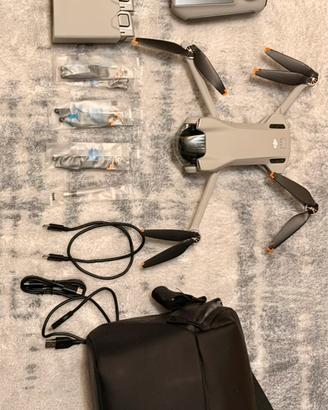 DJI Mini 3 Fly More Combo + sd + care
