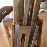 ceppo portacoltelli in legno