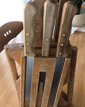 ceppo portacoltelli in legno