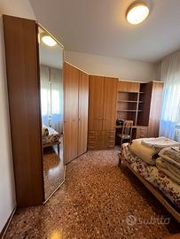 Camera da letto completa