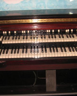 Hammond C3