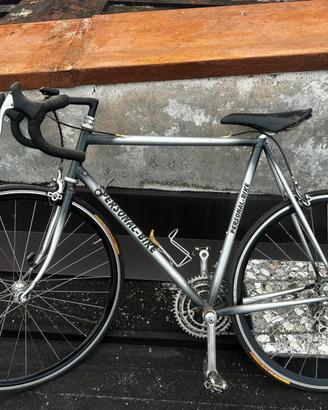 Bici da corsa in acciaio
