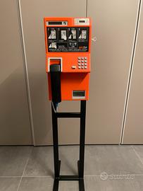 Piedistallo per telefono a gettoni sip