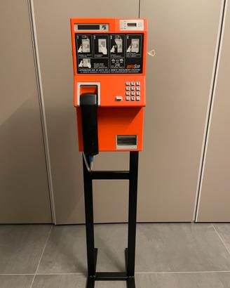 Piedistallo per telefono a gettoni sip