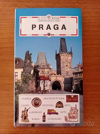 Guida Turistica Città di Praga con 800 Foto Colori