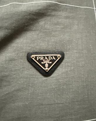 Logo prada