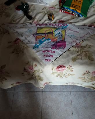 FOULARD PANDANA  PINK FLOYD WORLD TOUR 89