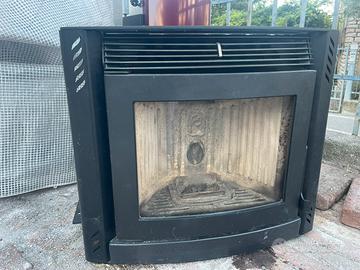Caminetto a pellet - Ecoteck Sara 700