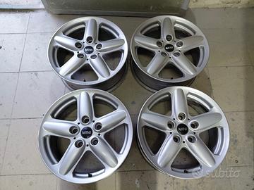 Cerchi in lega da 16 pollici per mini countryman