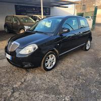 Lancia Ypsilon 1.2 69 CV PLATINUM