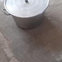 Pentolone per la salsa