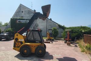 MINIPALA GOMMATA USATA SERVOCOMANDATA JCB 170
