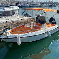 2000 MANO' Marine 18 Mercury 40 EFI 4 tempi 9500 €