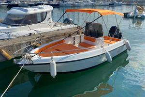 2000 MANO' Marine 18 Mercury 40 EFI 4 tempi 9500 €